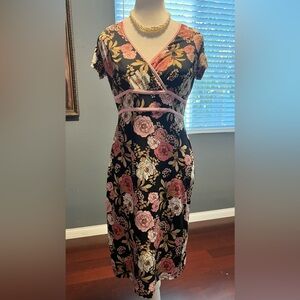 Pink And Black Short Sleeve Sun Dress With Floral Pattern. Size S